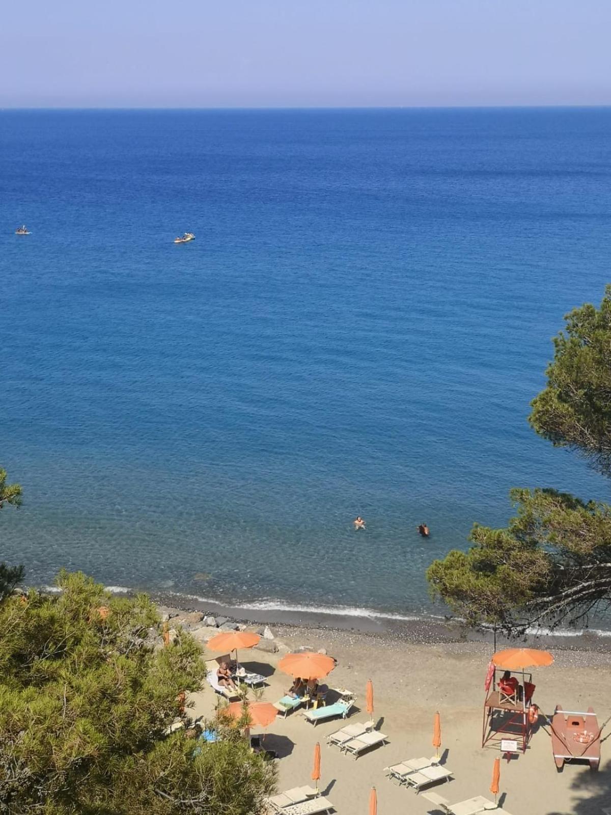 Вілла Spectacular Sea View - 3 Minutes Walk From The Sea Лаїгуелья Екстер'єр фото